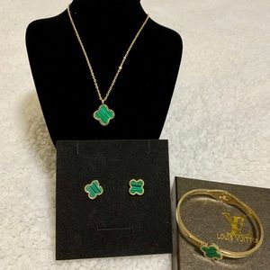 Louis Vuitton Jewelry Set
